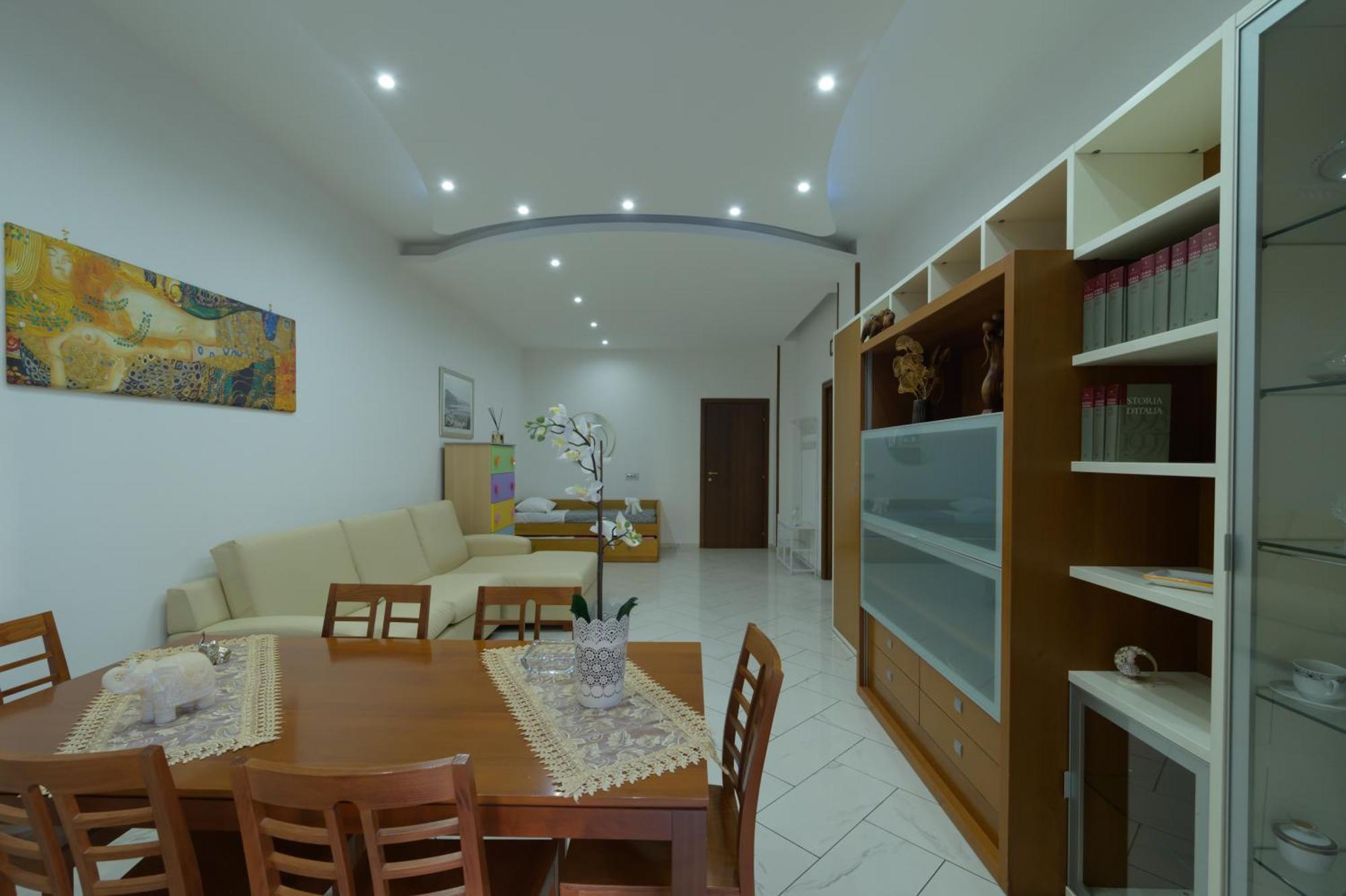 La Magia Relax Apartment Salerno Ngoại thất bức ảnh